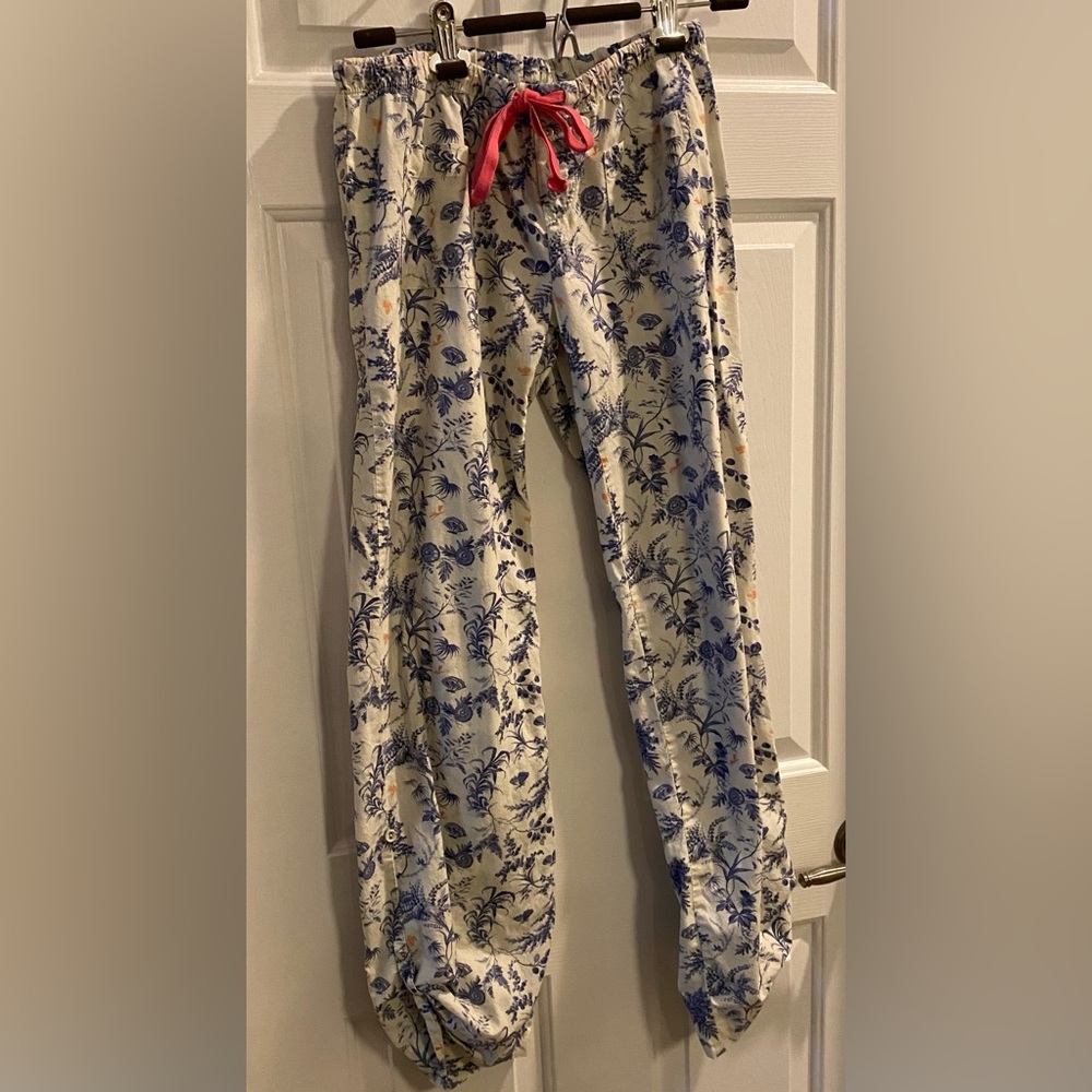 GAP Floral Pajama Pants with Pink Drawstring - Picture 2 of 16